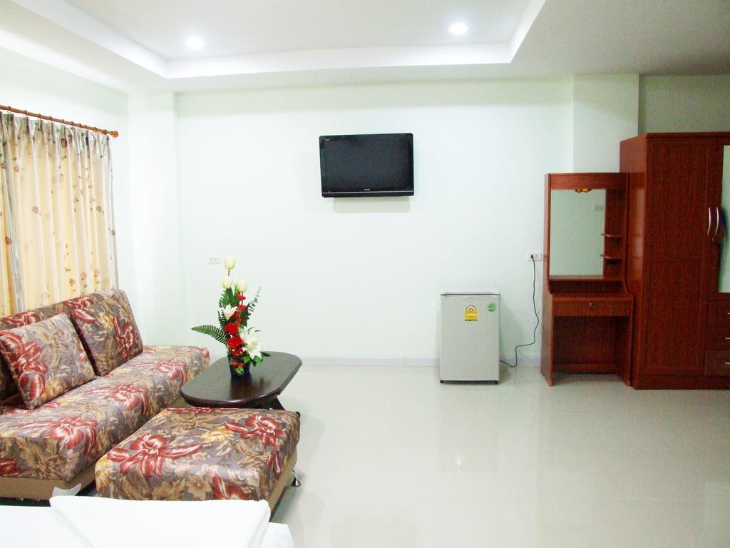 Ruan Rim Nam Hotel Roi Et Værelse billede
